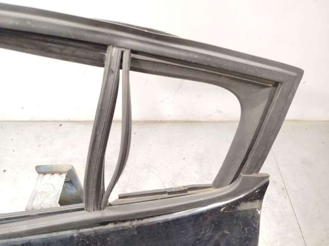 Porta traseira esquerda 821010108R RENAULT