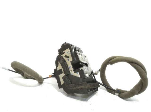 Fecho da porta traseira esquerda 825014EA2A NISSAN