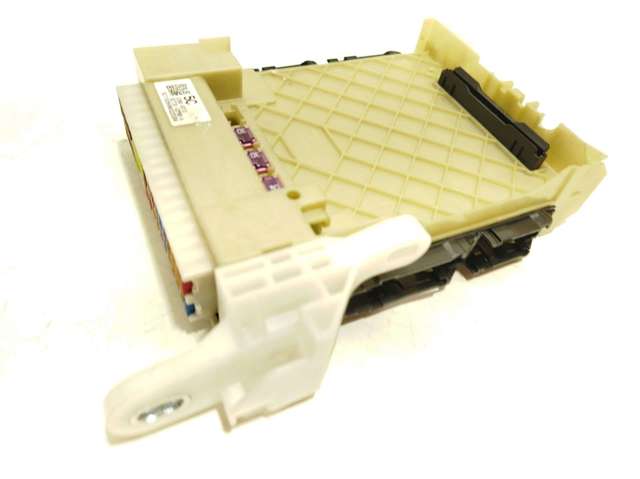 8273002P80 Toyota