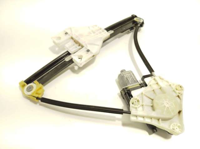 82G839461 VAG