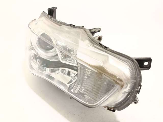 Luz direita 8301B558 MITSUBISHI