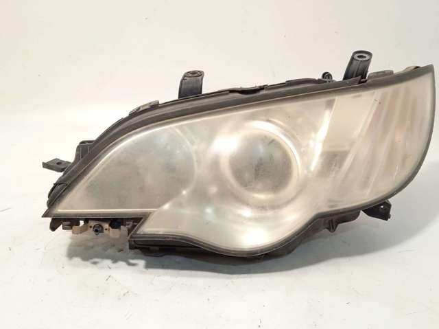 Luz esquerda para Subaru Outback B13, BP