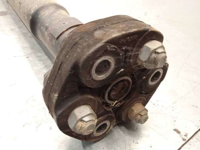 Junta universal traseira montada 8605878 BMW