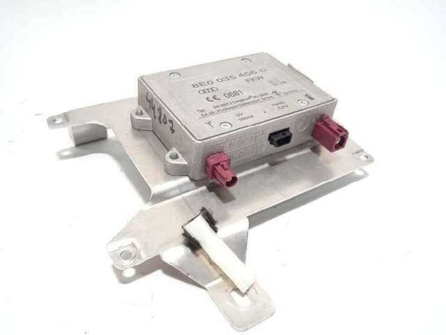 Reforçador do sinal de antena 8E0035456D VAG