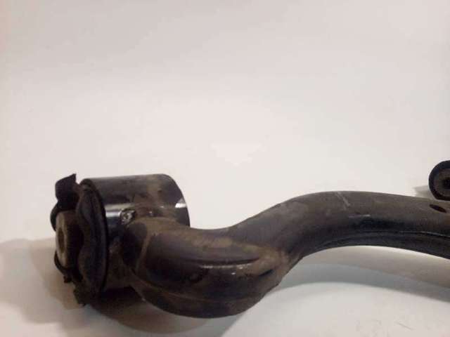 Braço oscilante inferior esquerdo de suspensão dianteira 8H223A053AD LAND ROVER