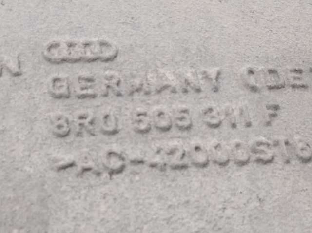 8R0505311F VAG