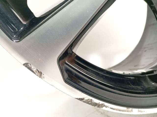 8V0601025BL VAG