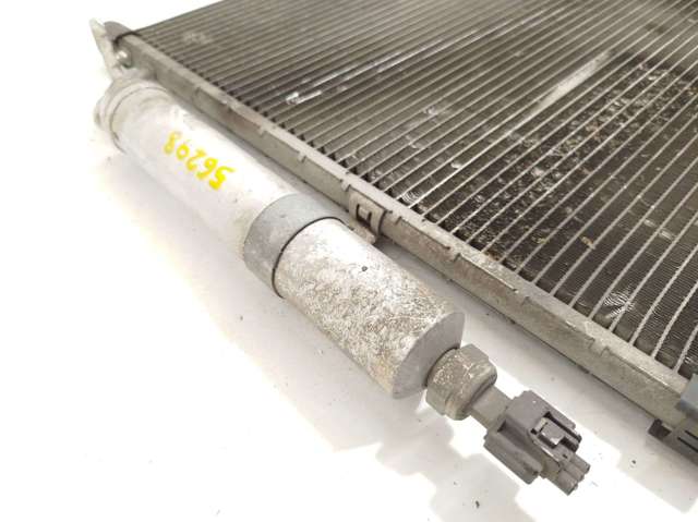 Radiador de aparelho de ar condicionado 92100JG000 NISSAN