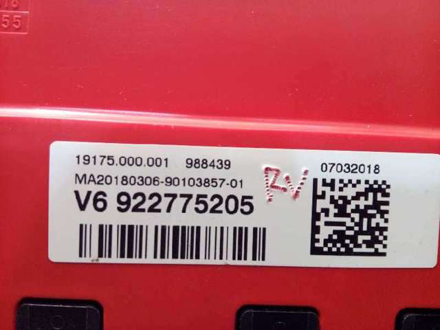 922775205 BMW