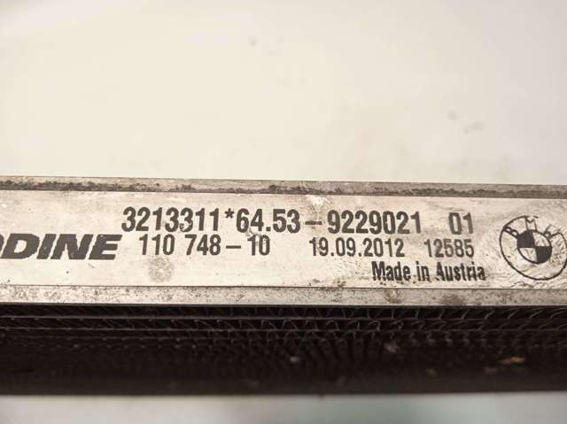 9229021 BMW