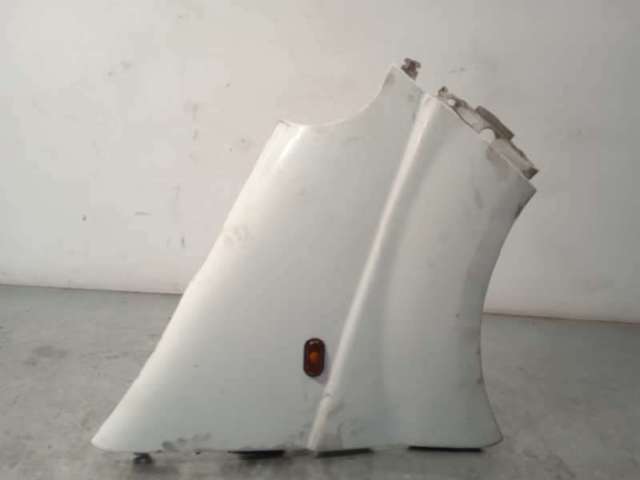 Pára-lama dianteiro direito 93188421 OPEL