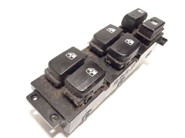 935702B000S4 Hyundai/Kia
