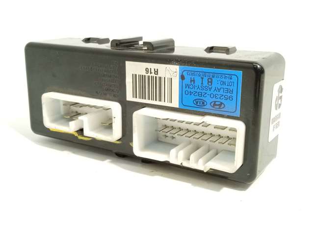 952302B240 Hyundai/Kia