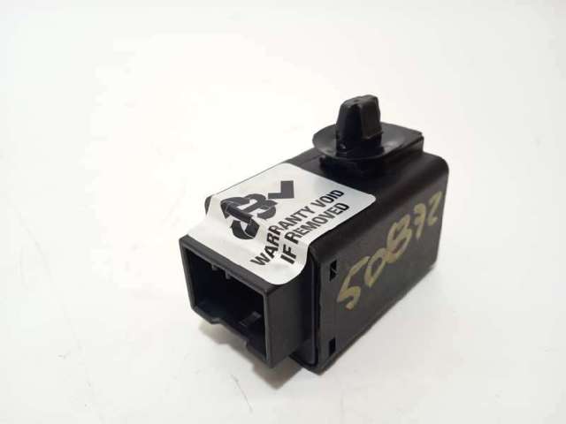 952402W100 Hyundai/Kia