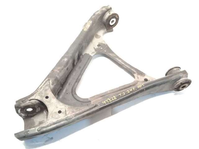 Braço oscilante inferior esquerdo de suspensão traseira 95831104100 PORSCHE
