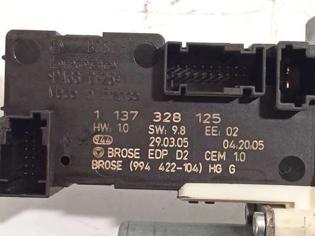 Motor de acionamento de vidro da porta dianteira esquerda 9646594580 PEUGEOT