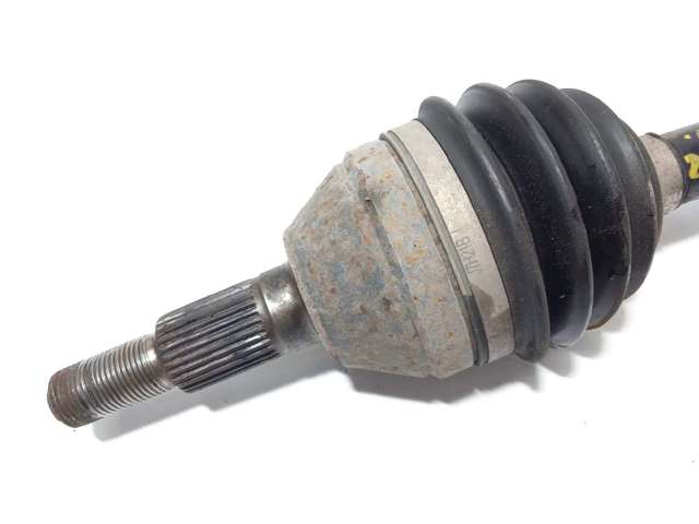 Semieixo (acionador) dianteiro direito 96624722 OPEL