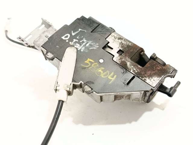 Fecho da porta dianteira esquerda 9681335980 PEUGEOT