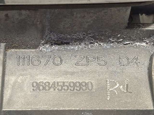 Suporte de maçaneta externa da porta de portas direitas 9684559980 PEUGEOT