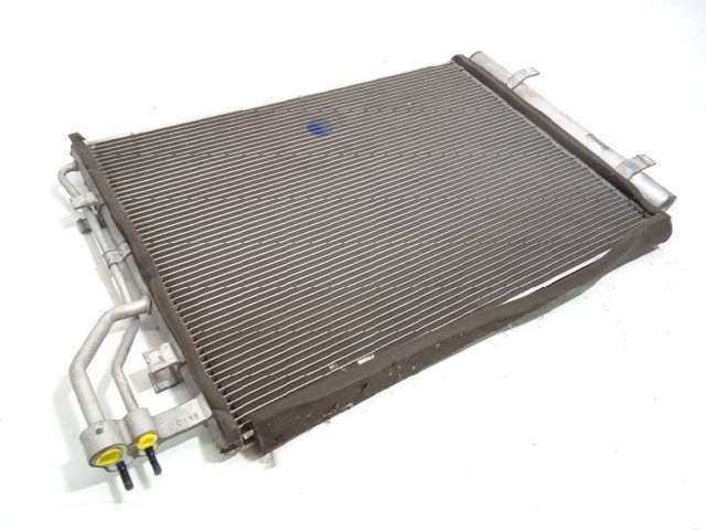 Radiador de aparelho de ar condicionado 976061P000 HYUNDAI