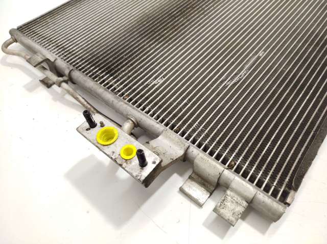 Radiador de aparelho de ar condicionado 976062P100 HYUNDAI