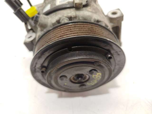 Compressor de aparelho de ar condicionado 977012W000 HYUNDAI