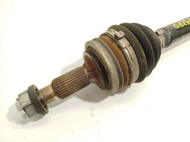 Semieixo (acionador) dianteiro direito 9811933980 OPEL