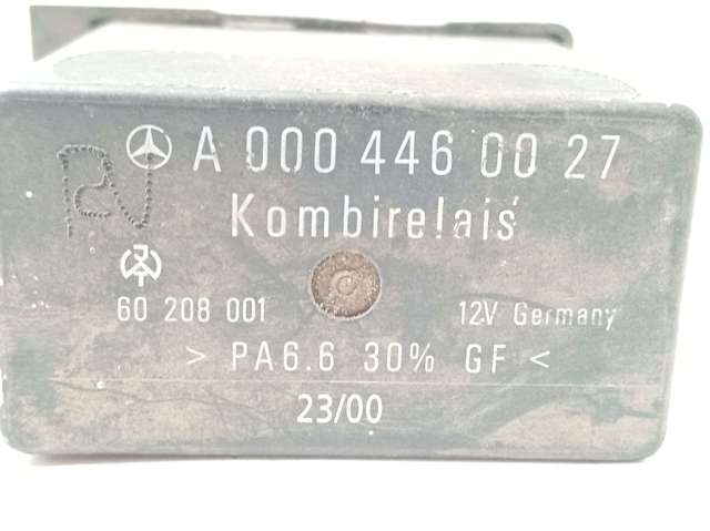 Relê de aquecimento de vidro traseiro A0004460027 MERCEDES