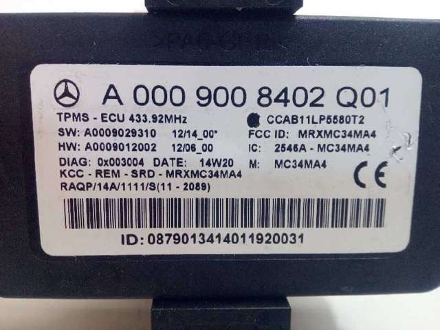 Unidade do sistema de controlo de pressão nos pneus A0009008402 MERCEDES