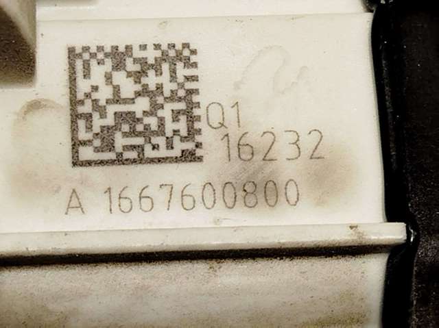 A1667600800 Mercedes