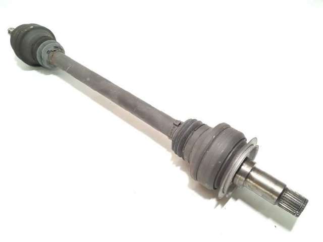 Semieixo traseiro A2043508123 MERCEDES