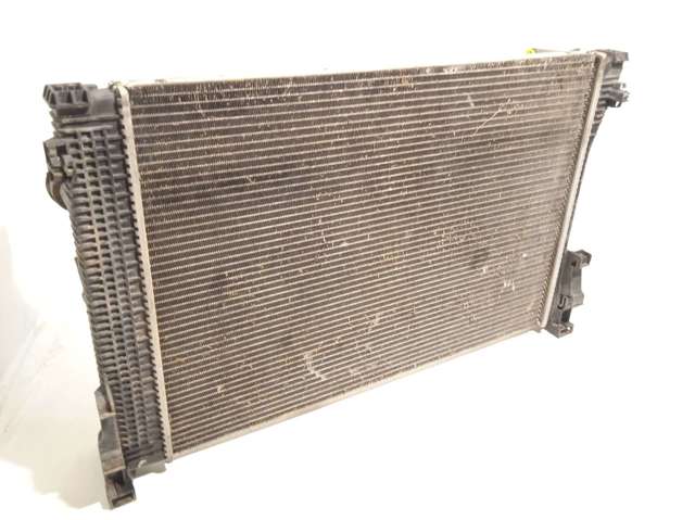Radiador de esfriamento de motor A2045000203 MERCEDES