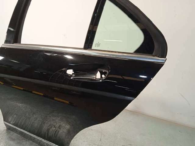 Porta traseira esquerda A2047300105 MERCEDES