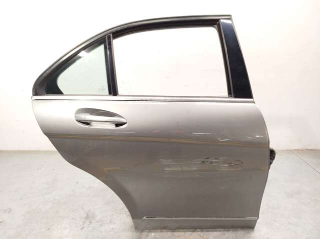Porta traseira direita A2047300205 MERCEDES