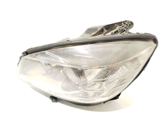 Luz esquerda A2048202961 MERCEDES