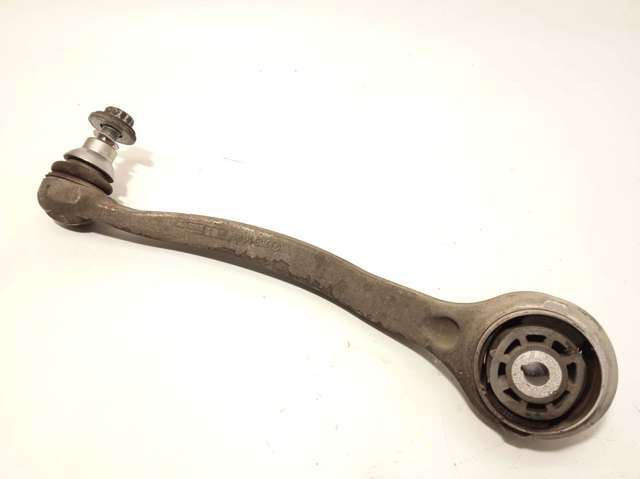 Braço oscilante inferior direito de suspensão dianteira A2053301405 MERCEDES