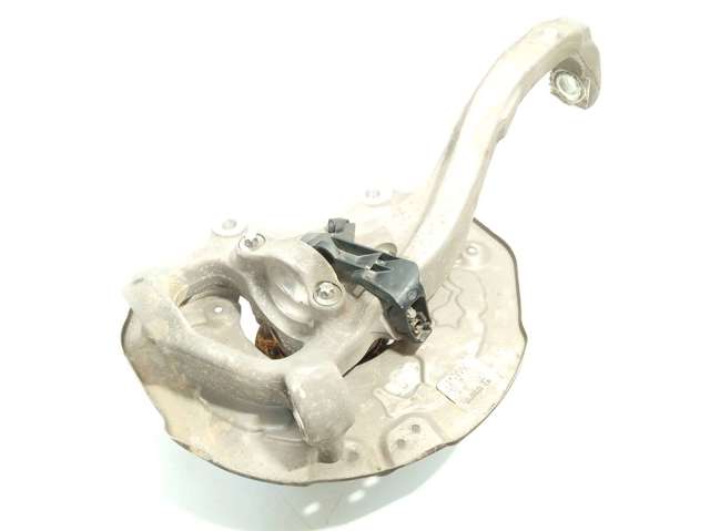 Cubo dianteiro A2053340400 MERCEDES