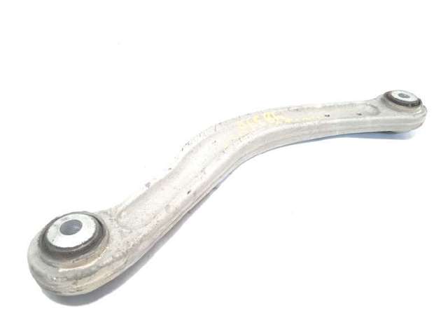Braço oscilante superior direito de suspensão traseira A2053506203 MERCEDES