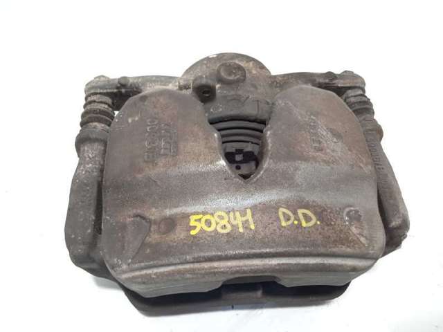 Suporte do freio dianteiro direito A2054210281 MERCEDES
