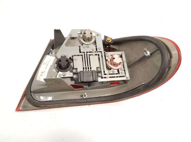 Lanterna traseira esquerda externa A2108204364 MERCEDES