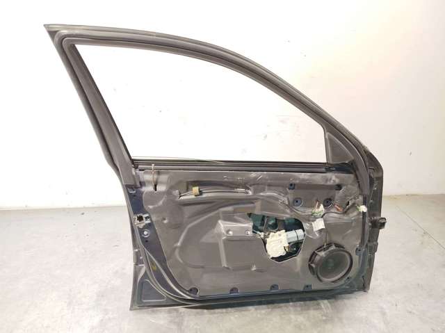 Porta dianteira esquerda para Mercedes E W211