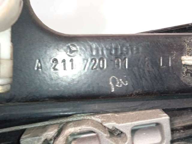 Motor de acionamento de vidro da porta dianteira esquerda A2118202942 MERCEDES