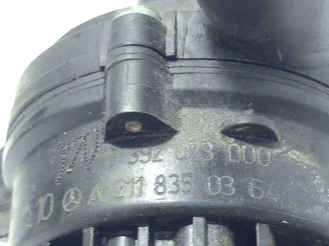 Bomba de água (bomba) de esfriamento, adicional elétrica A2118350364 MERCEDES