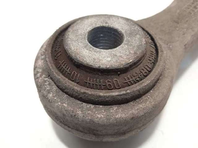 Braço oscilante superior direito de suspensão traseira A2303502806 MERCEDES