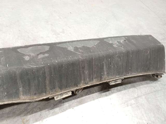 Pára-choque traseiro, parte central A90688001719B51 MERCEDES
