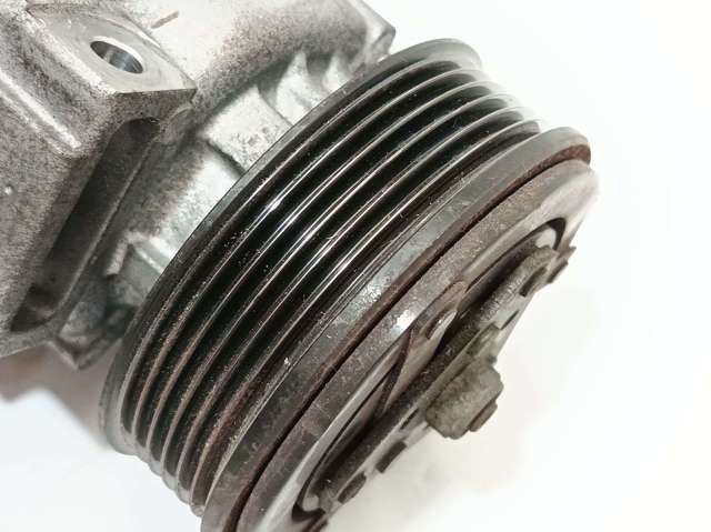 Compressor de aparelho de ar condicionado AKS200A413J MITSUBISHI