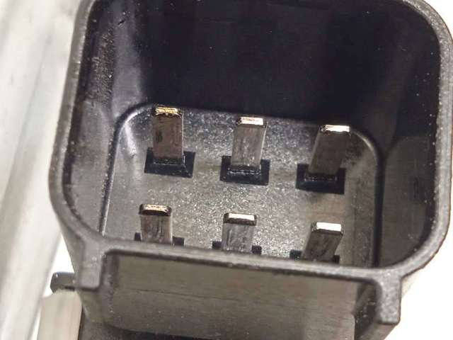 Mecanismo de acionamento de vidro da porta dianteira esquerda BK21V23201AE FORD