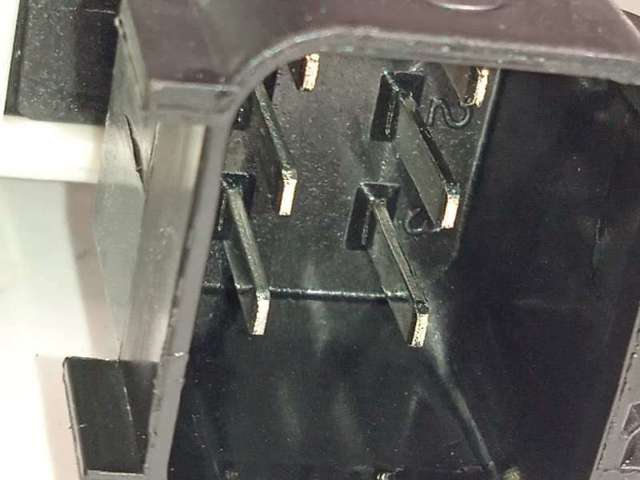 Mecanismo de acionamento de vidro da porta dianteira esquerda BM51A23201BF FORD