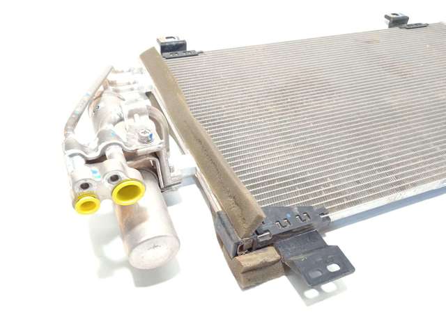 Radiador de aparelho de ar condicionado DB3R61480A MAZDA