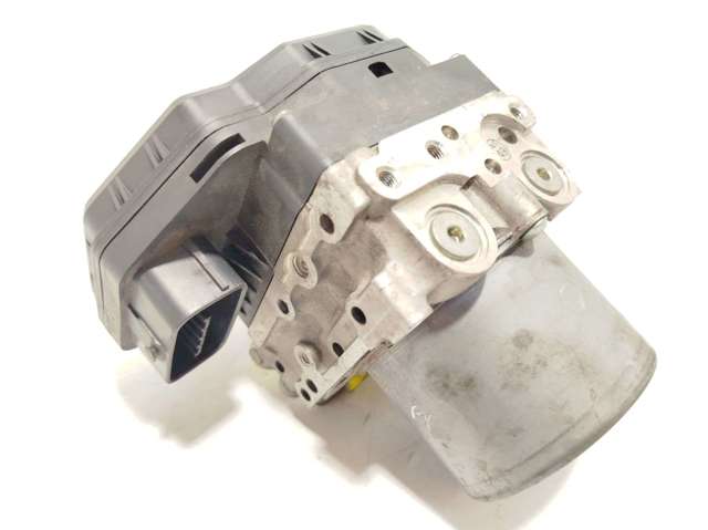 GAM7437A0 Mazda